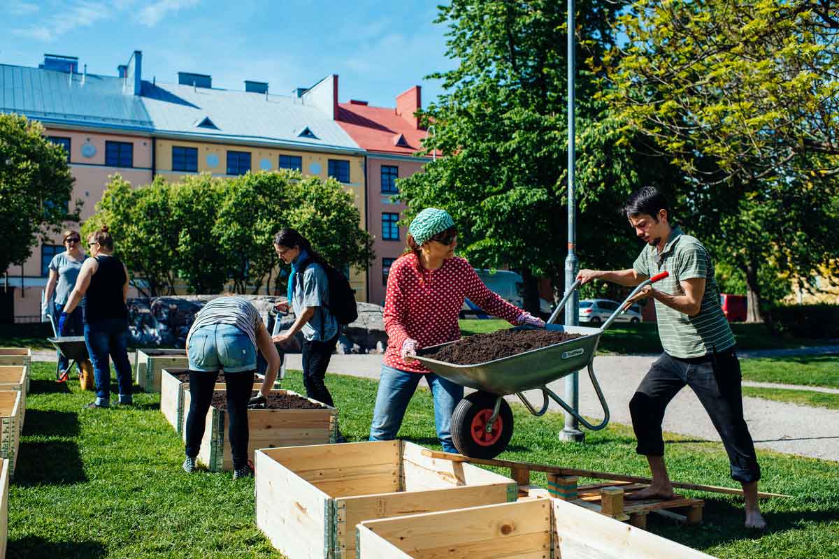 Mennesker i byhage